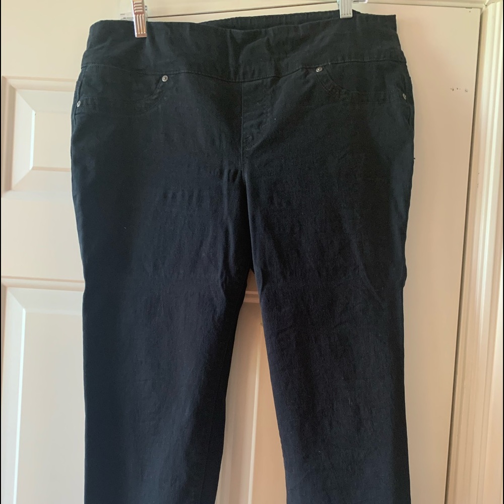 Black Pair and White pair Style and company Cotton and spandex Capris size Lg